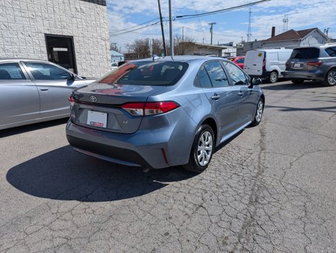 Used 2022 Toyota Corolla LE image 6