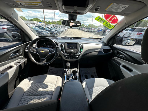 Used 2021 Chevrolet Equinox LT w/ Driver Convenience Package image 19