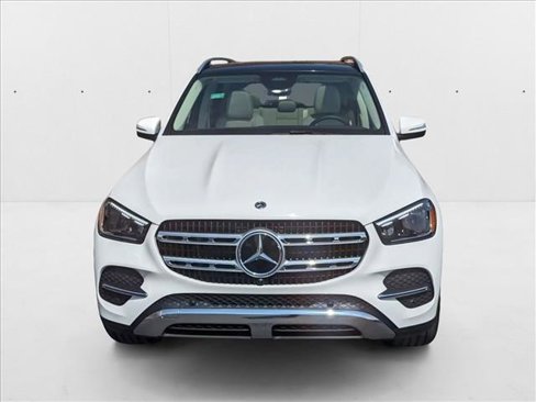 New 2026 Mercedes-Benz GLE 450e 4MATIC image 2