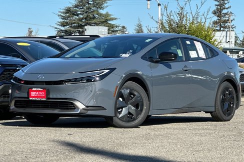 New 2026 Toyota Prius Plug-In Hybrid image 2