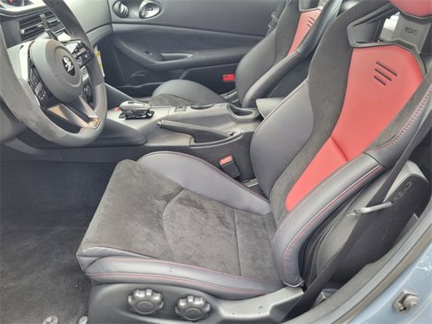 New 2024 Nissan Z NISMO w/ Floor Mat Package image 9
