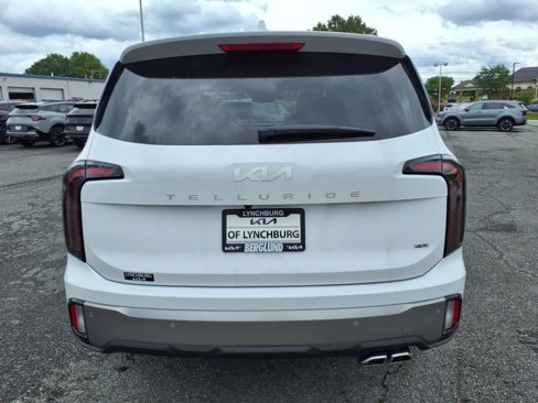 New 2025 Kia Telluride SX w/ SX Captain's Chair Package image 5