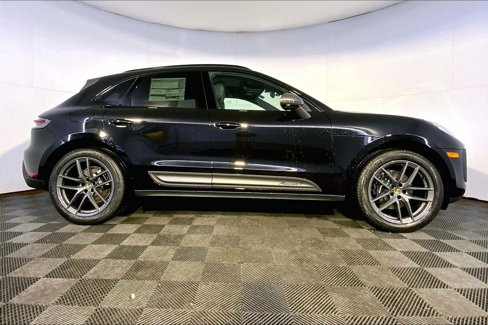 New 2026 Porsche Macan Turbo image 8