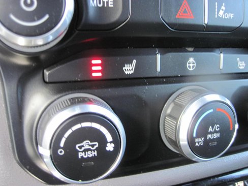 Used 2023 RAM 1500 Big Horn image 18