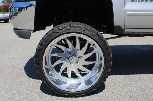 Used 2019 Chevrolet Silverado 1500 LT image 15