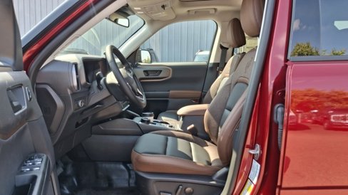 New 2025 Ford Bronco Sport Outer Banks image 6