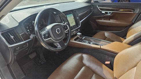 Used 2018 Volvo S90 T5 Momentum w/ Convenience Package image 27