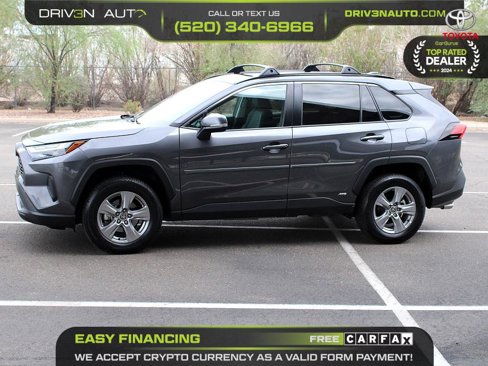 Used 2022 Toyota RAV4 XLE image 4