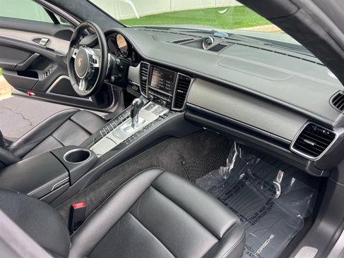 Used 2012 Porsche Panamera Turbo image 34