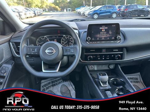 Used 2021 Nissan Rogue SV image 22