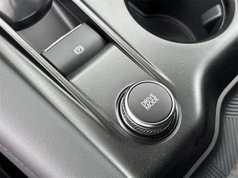 New 2025 Ford Explorer Active w/ Active Comfort Package image 34