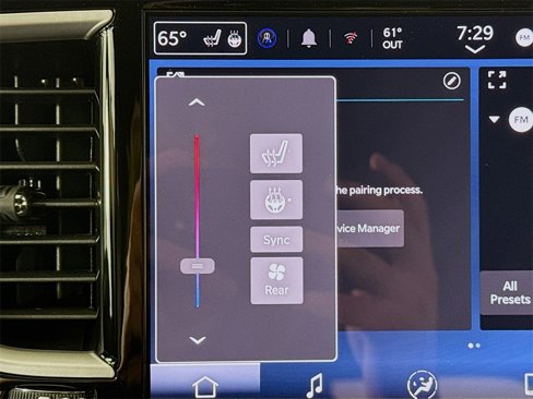 New 2026 Chrysler Pacifica Select image 22