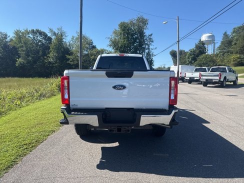 New 2026 Ford F350 XLT image 7