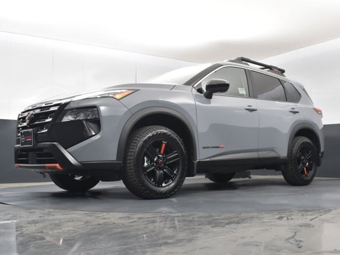 New 2026 Nissan Rogue SV image 38