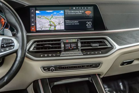 Used 2022 BMW X7 xDrive40i w/ M Sport Package image 27