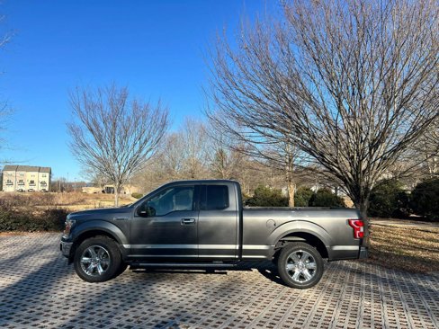 Used 2018 Ford F150 XLT w/ Equipment Group 302A Luxury image 7