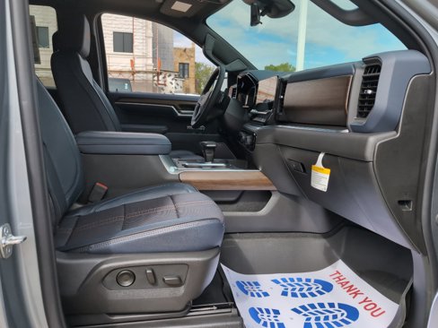 New 2026 Chevrolet Silverado 1500 High Country w/ Technology Package image 36