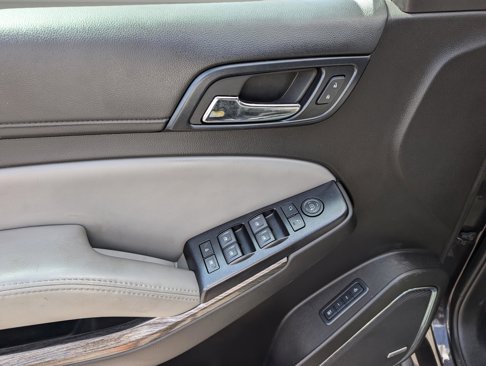 Used 2015 Chevrolet Tahoe LT image 9