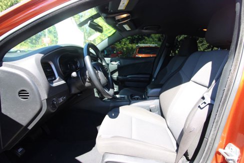 Used 2021 Dodge Charger SXT w/ Blacktop Package image 11