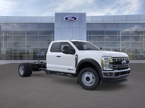 New 2025 Ford F550 4x4 SuperCab Super Duty image 7