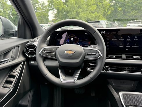New 2026 Chevrolet Equinox LT w/ LPO, Floor Liner Package image 22