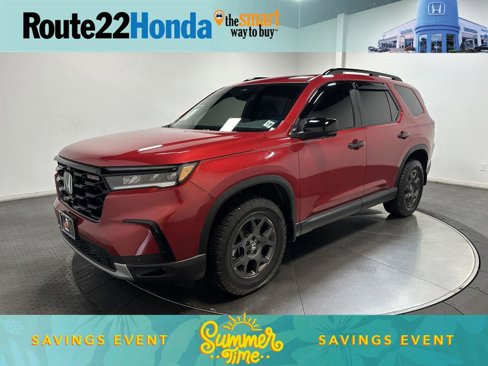 Certified 2023 Honda Pilot TrailSport image 1