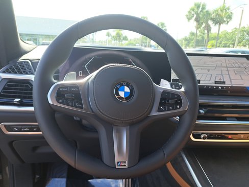 New 2026 BMW X7 xDrive40i w/ M Sport Package image 29