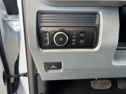 New 2026 Ford F250 4x4 Crew Cab Super Duty image 10