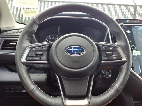 New 2025 Subaru Ascent Limited image 12