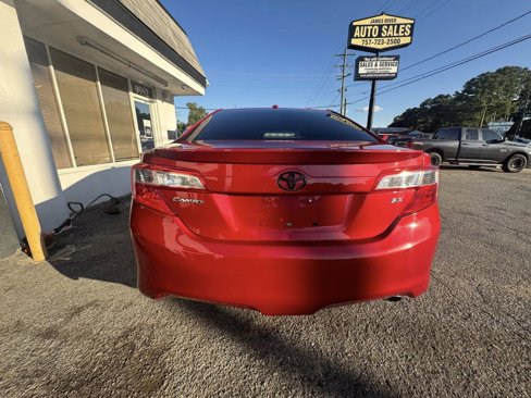Used 2012 Toyota Camry image 5
