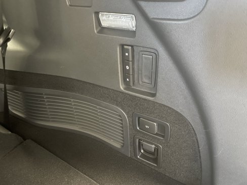 New 2025 Lincoln Aviator Reserve image 25