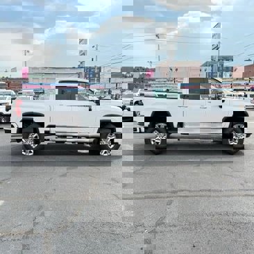 New 2025 Chevrolet Silverado 3500 High Country w/ Technology Package image 7