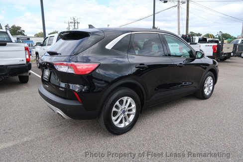 Used 2021 Ford Escape SE image 5