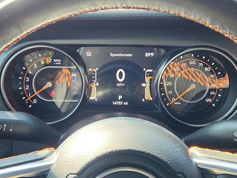 Used 2023 Jeep Gladiator Mojave w/ Cold Weather Group image 24