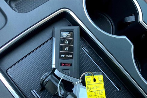 Used 2025 Acura MDX FWD w/ Technology Package image 14
