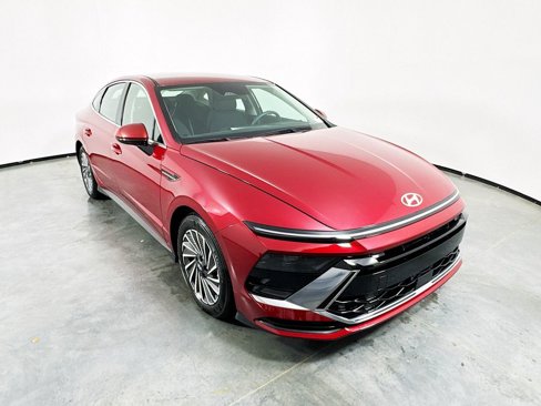 Used 2024 Hyundai Sonata SEL image 3
