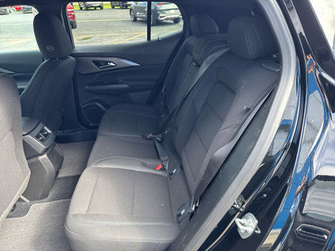 New 2026 Chevrolet Equinox EV LT image 15