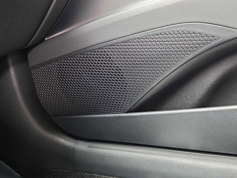 Certified 2025 Hyundai Elantra SE image 29