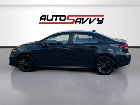 Used 2025 Toyota Corolla SE image 4