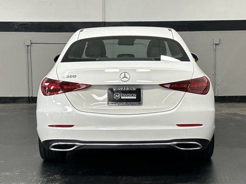 Used 2023 Mercedes-Benz C 300 Sedan image 10