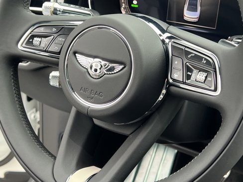 New 2025 Bentley Flying Spur Plug-In Hybrid image 25