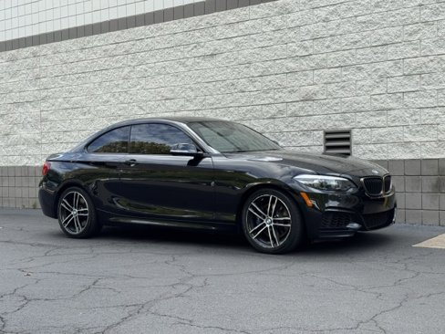Used 2020 BMW M240i Coupe w/ Premium Package image 4