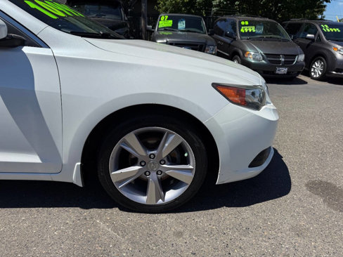Used 2014 Acura ILX w/ Technology Package image 15