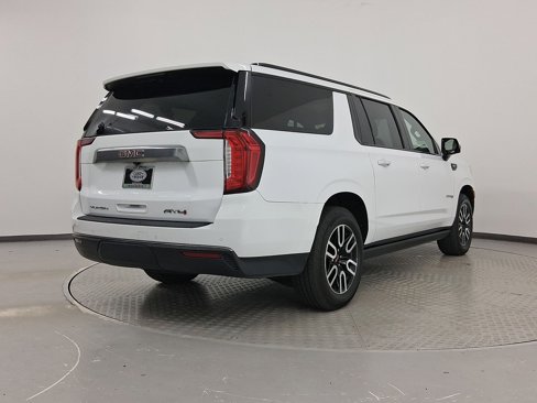 Used 2021 GMC Yukon XL AT4 w/ AT4 Premium Plus Package image 9