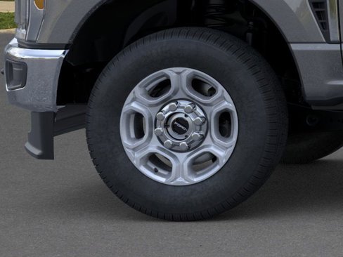 New 2026 Ford F250 XLT image 19