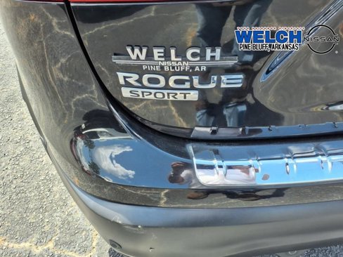 Used 2020 Nissan Rogue Sport SV image 5