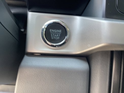 New 2026 Ford F250 XLT image 15