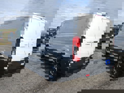 New 2025 Ford Transit 250 XL image 5