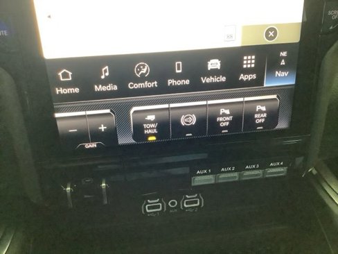 New 2025 RAM 2500 Laramie image 21