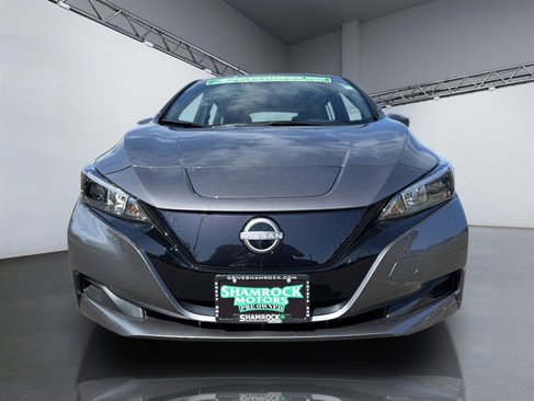 Used 2023 Nissan Leaf S image 9